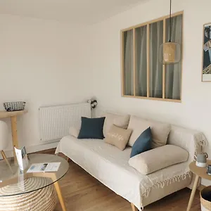 Cosy Le Saint Gildas, A Proximite Immediate Centre Ville, Place De Stationnement, Netflix Appartement
